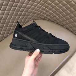 BURBERRY UNION SNEAKERS - BBR016