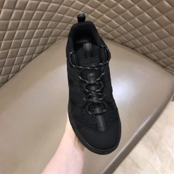 BURBERRY UNION SNEAKERS - BBR016