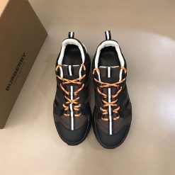 BURBERRY UNION SNEAKERS - BBR020