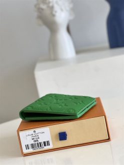 LOUIS VUITTON MULTIPLE WALLET IN GREEN - WLV035
