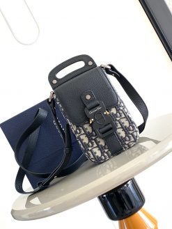 DIOR SADDLE VERTICAL POUCH WITH STRAP - DIO048