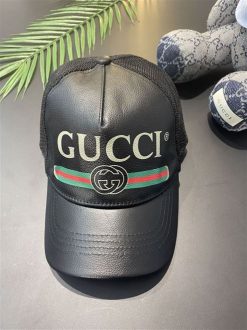 gucci-logo-leather-cap-in-black-gh141