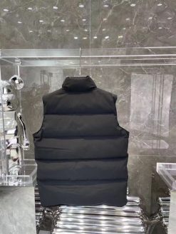 CANADA GOOSE FREESTYLE QUILTED ARTIC-TECH GILET - CN11